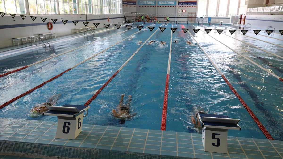 Las clases se impartirán en las piscinas Esperanza Lag, Carrús, Toscar, Pla e Isabel Fernández
