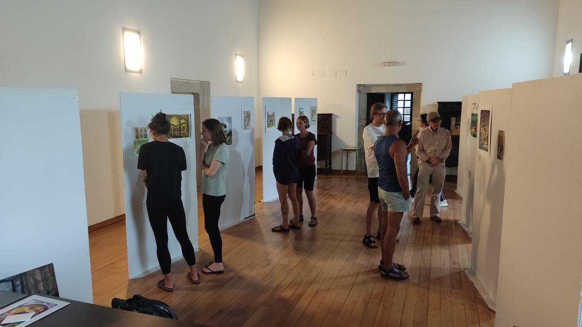 Exposición de las obras de arte.