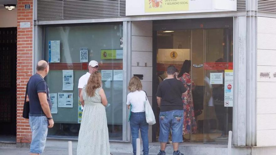 El SEPE anuncia que eliminará varios subsidios el 1 de noviembre: ya no figurarán como ayudas