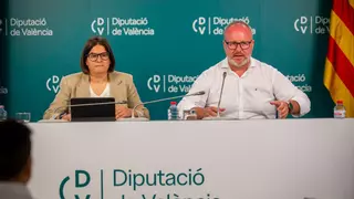 La diputación va a la guerra con los bomberos en huelga: "Cobraron hasta 43.000 € en horas extras con la dana"