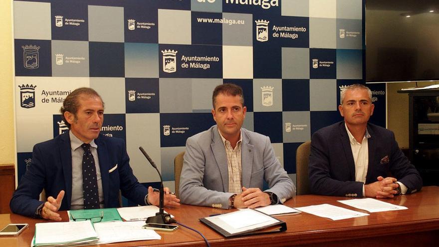 Lara, Conde y Andrade, durante la rueda de prensa.