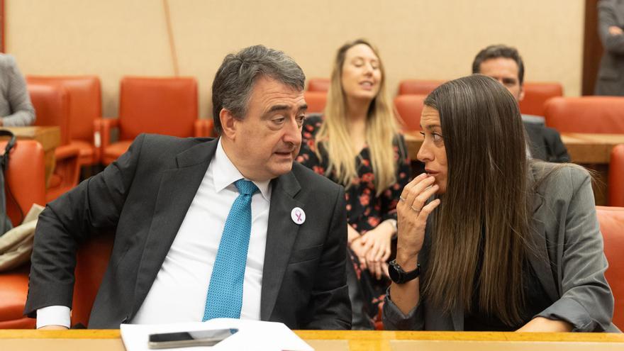 El PSOE choca con Junts y PNV en su intento de acabar con los juicios rápidos por okupación