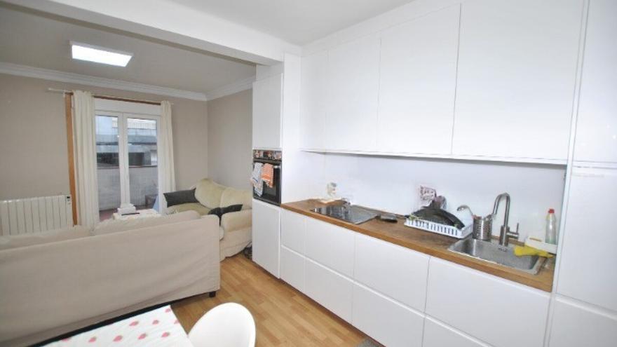 Chollazo inmobiliario en Vigo: el gran piso por 160.000 euros, en una de las mejores zonas de la capital