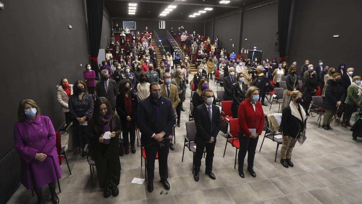 Asturias muestra su rechazo a la violencia contra las mujeres