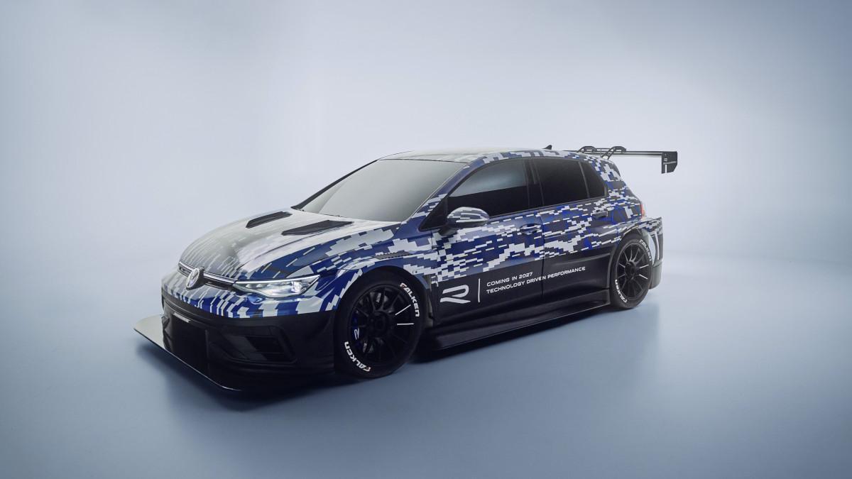 Este show car sirve como adelanto del futuro coche de carreras que Volkswagen R prepara para competir en 2027.