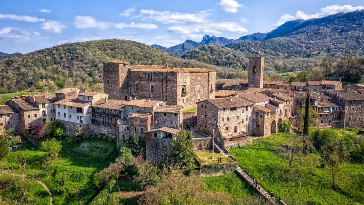 Santa Pau o la vida en el medievo... y entre volcanes