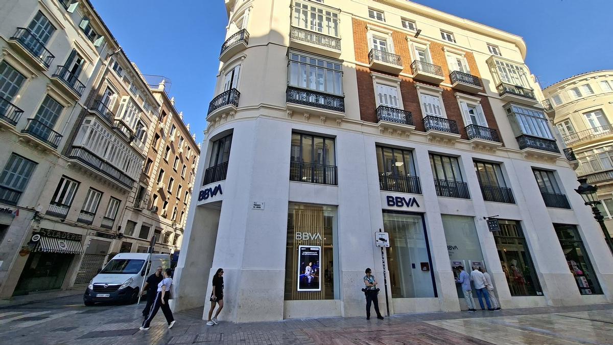 La sucursal del BBVA en la calle Larios de Málaga.