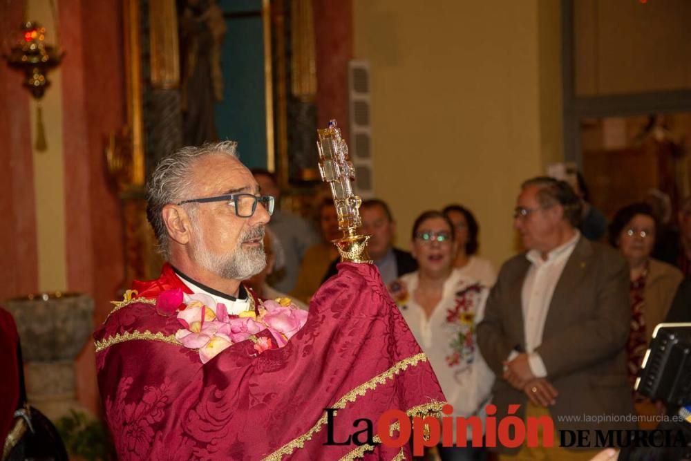 La Cruz de Impedidos pasa por el convento del Carm