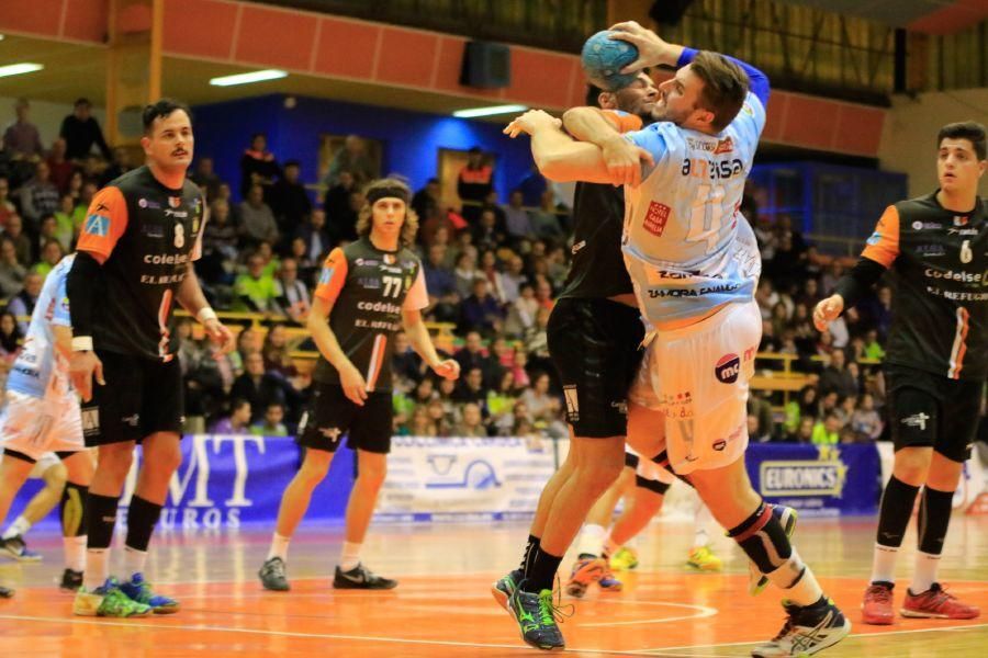 Balonmano Zamora: MMT Seguros - BM Torrelavega