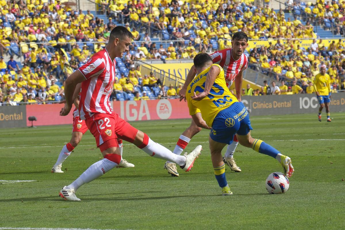 0-1. El Almería y Pepe Mel se estrenan con su primera victoria