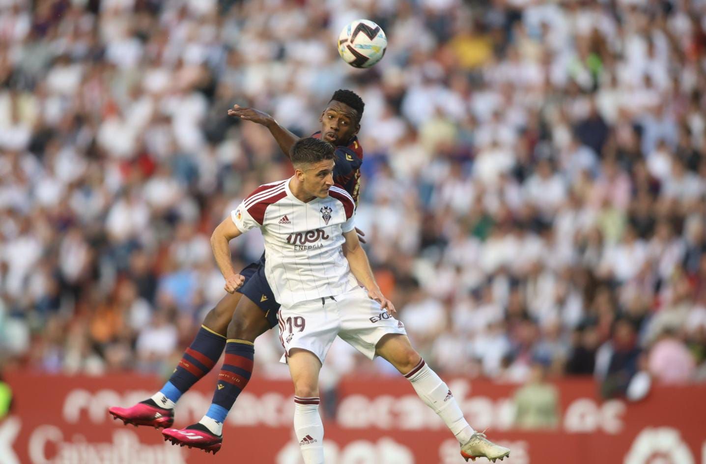 El partido entre el Albacete y el Levante UD, en imágenes