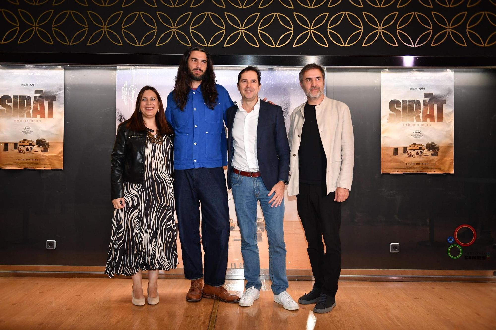 Oliver Laxe acude al estreno en salas de 'Sirat' en A Coruña