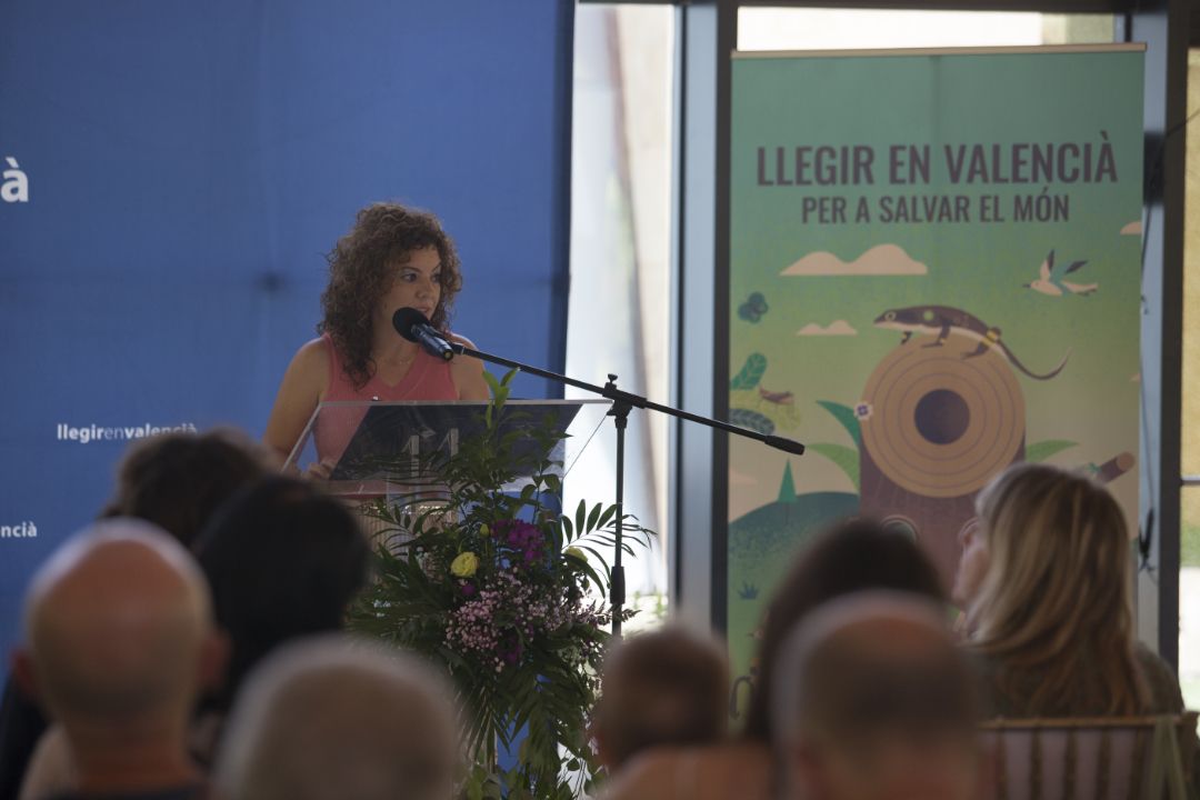 Presentación de la campaña 'Llegir en Valèncià'