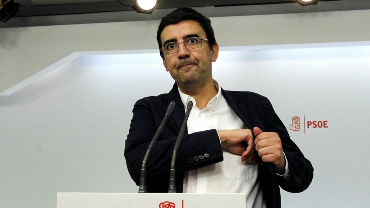 El portavoz de la gestora del PSOE, Mario Jiménez, el pasado 10 de octubre en la sede del partido.