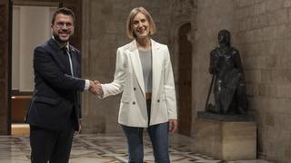 Govern y 'comuns' cierran el acuerdo de presupuestos