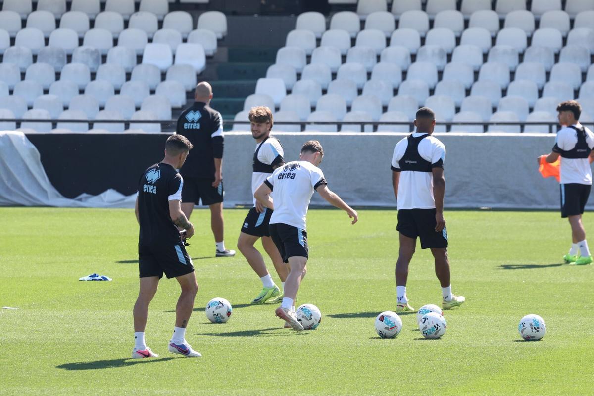 Galería | Entrenamiento: el CD Castellón prepara el duelo contra el Cádiz