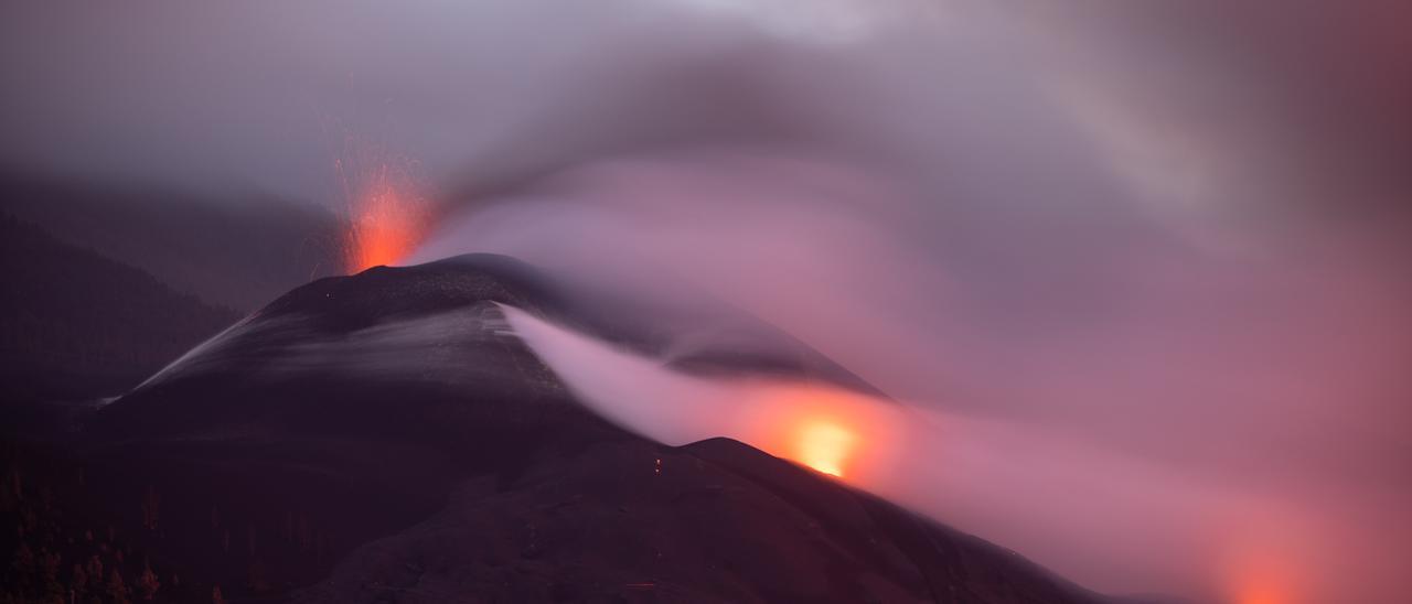 Un hombre que limpiaba ceniza se convierte en el primer muerto tras la erupción en La Palma