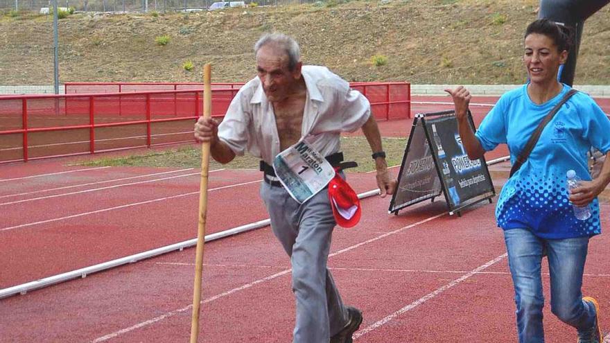 &#039;Súper Paco&#039;, acabando una de las múltiples carreras que disputaba.