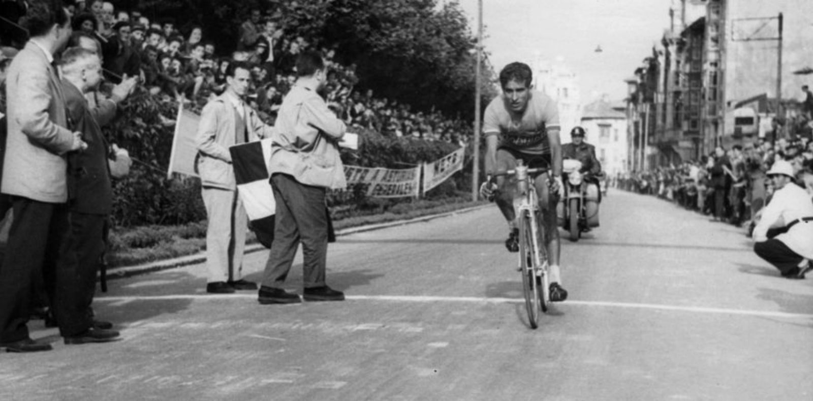 La Vuelta a Asturias Cycling Race