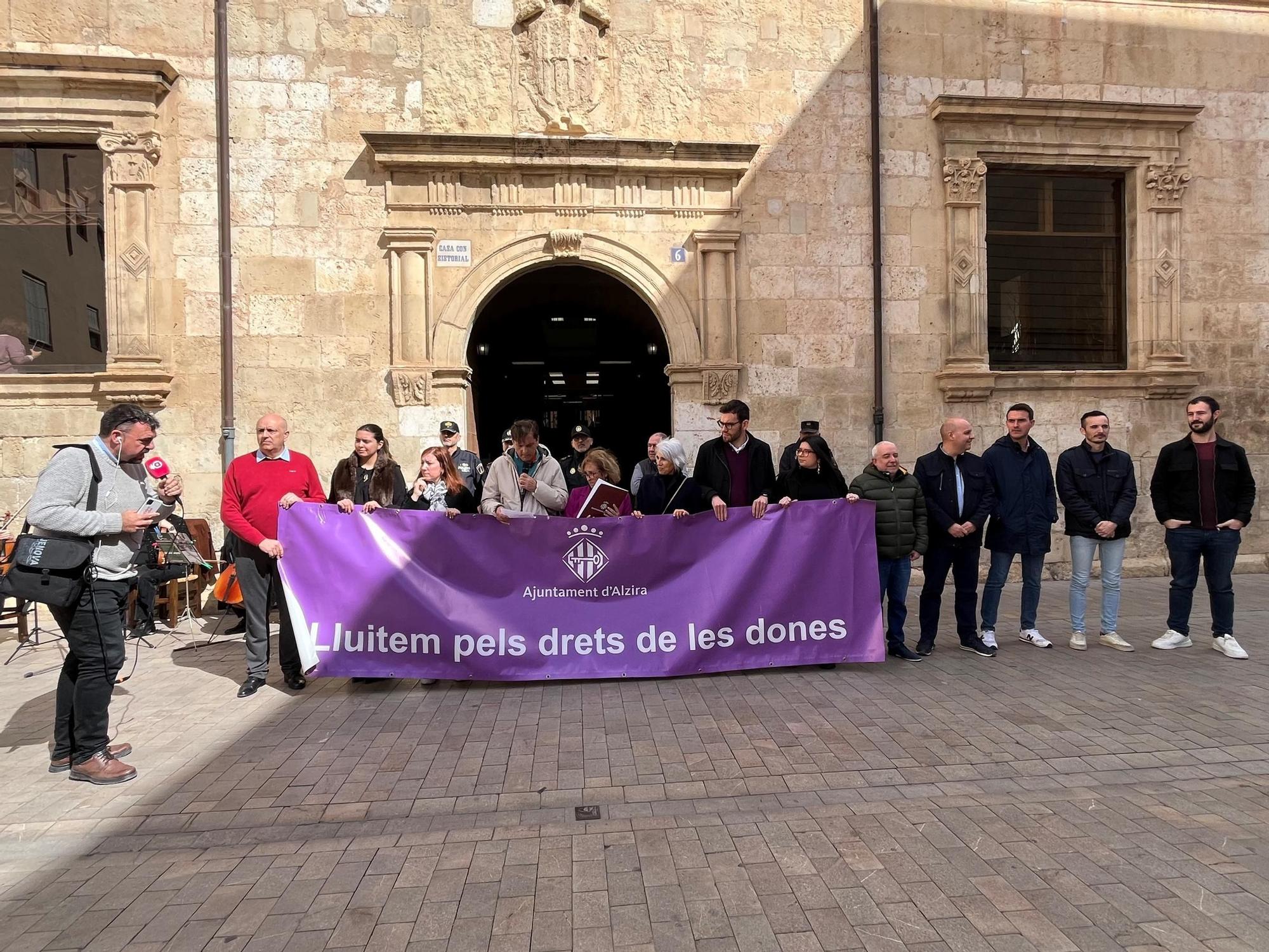 Así celebran el 8M las principales ciudades de la Ribera