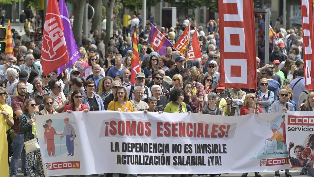 Manifestación del 1 de mayo en Zaragoza: los sindicatos alzan la voz por los salarios, la vivienda y la seguridad laboral