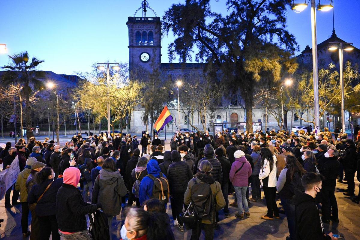 Unes 200 persones es concentren a favor de Hasél en Barcelona