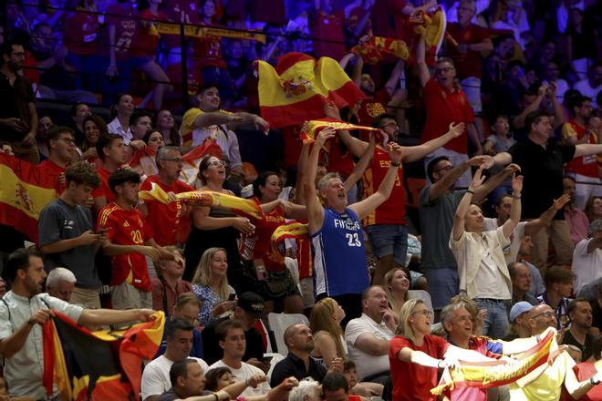 Las mejores imágenes del España - Bahamas en Valencia