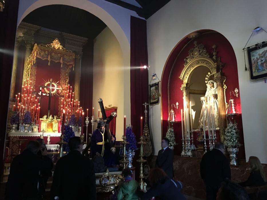 El Nazareno de los Pasos está expuesto en besapié en San Lázaro.