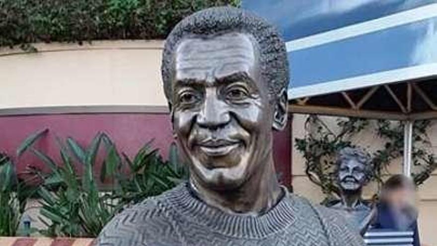 Estatua dedicada a Bill Cosby.