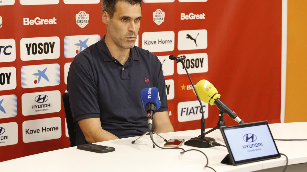 Fernando San Emeterio, a la sala de premsa de Fontajau.