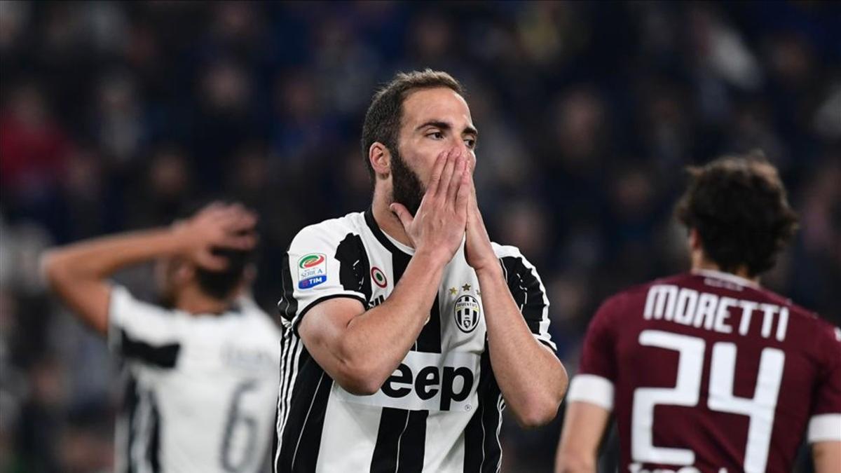 Higuaín marcó el gol del empate de la Juventus en el tiempo añadido