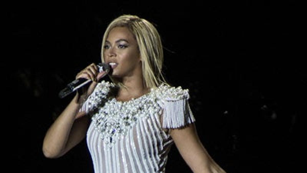 Beyoncé luce un nuevo corte de pelo