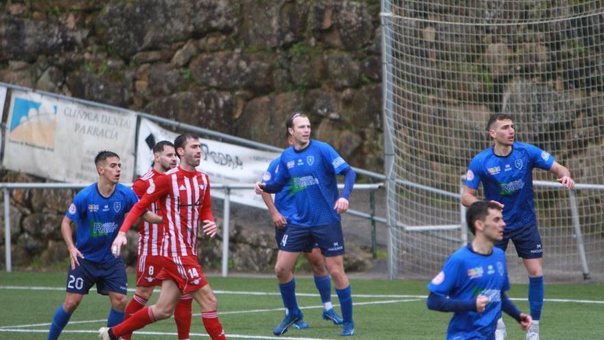 Encuentros con rivales directos tanto para UD Barbadás como UD Ourense