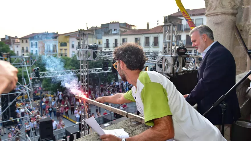 Video | Pistoletazo de salida a las ferias de Plasencia 2025