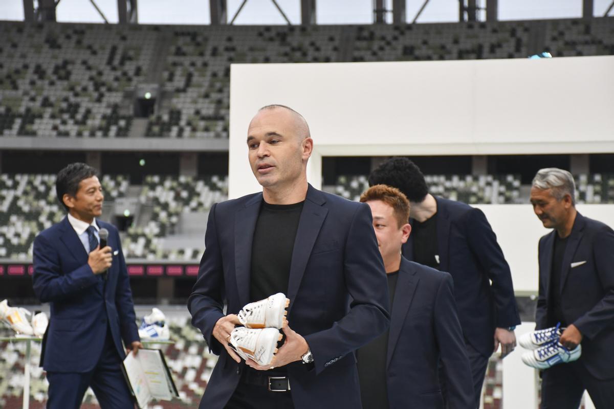 Iniesta lanza Capitten, su propia marca de ropa deportiva