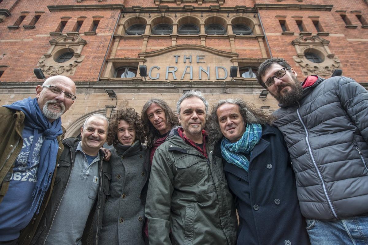 El grupo SOPA DE CABRA celebró su 30 aniversario con un concierto en la sala The Grand en Londres.