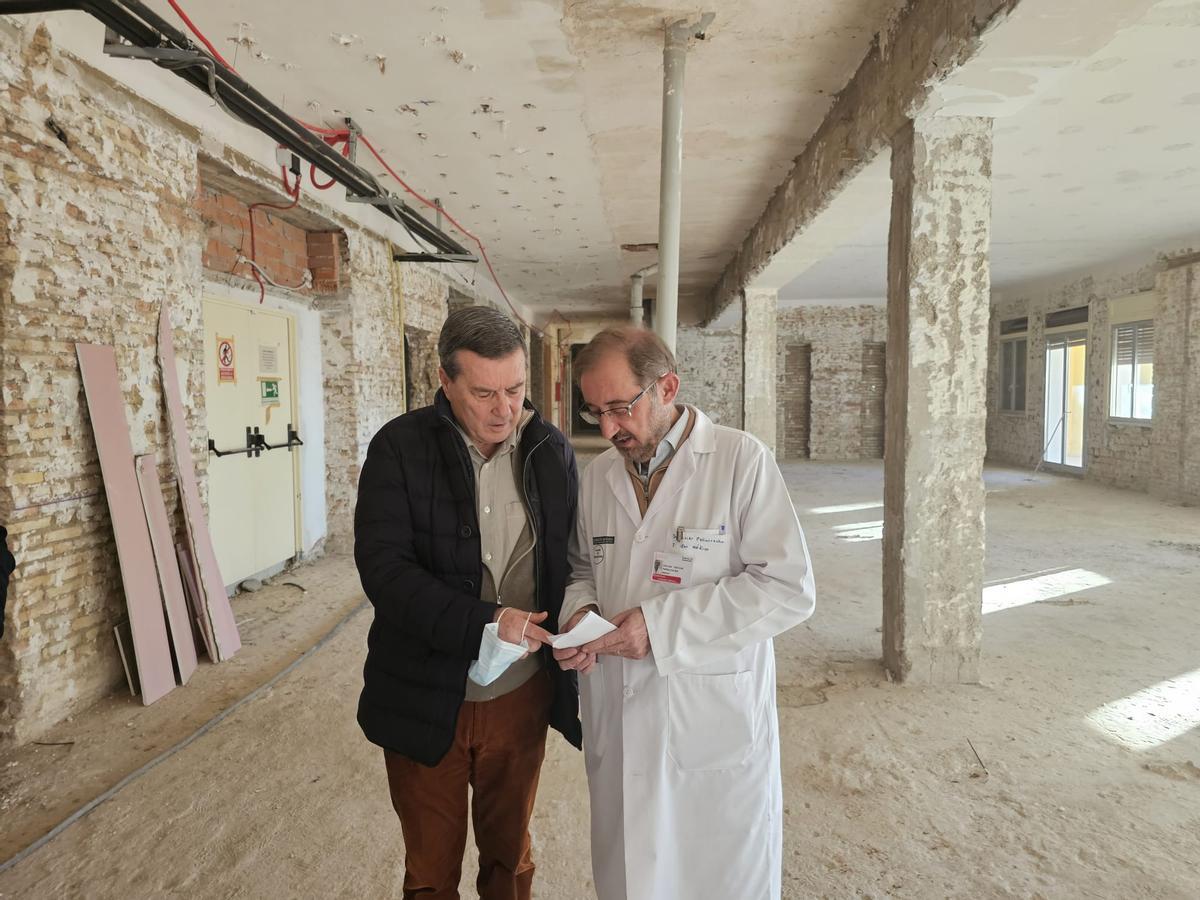 El conseller Marciano Gómez en una reciente visita al Hospital de la Magdalena de Castelló de La Plana.