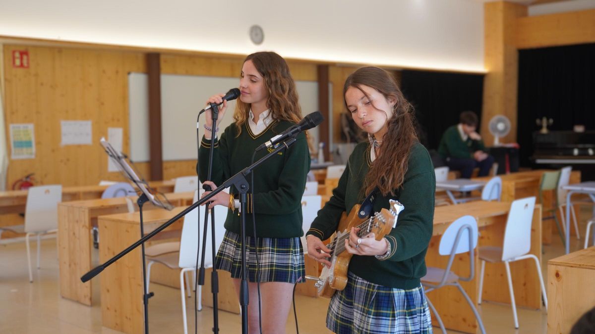 El colegio ofrece una educación de primer nivel que integra el rigor académico, idiomas y el desarrollo físico y emocional de sus estudiantes.