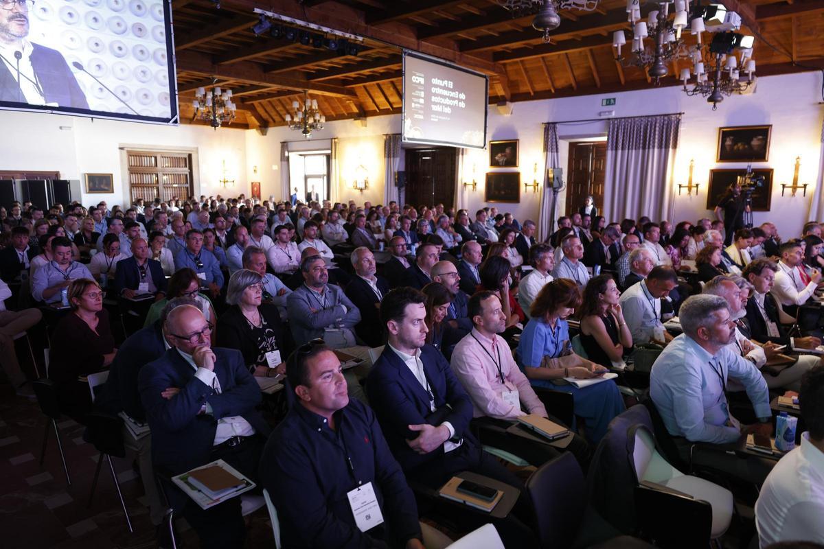 Inauguración ayer del 24º Congreso Aecoc de Productos del Mar, celebrado en Baiona.