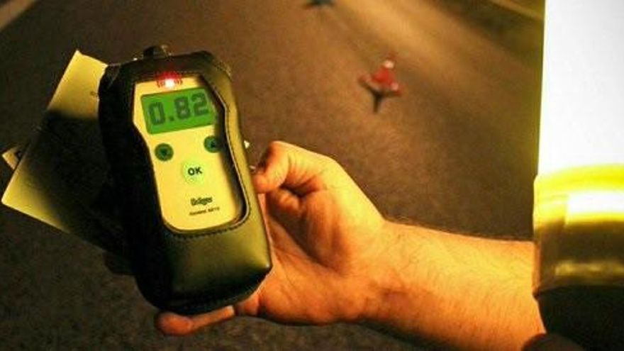 El Congreso empieza los trabajos para rebajar a 0,1 la tasa máxima de alcohol permitida para los conductores