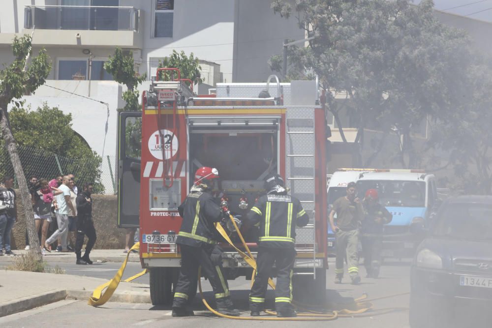 Incendio en un edificio okupado de Ibiza