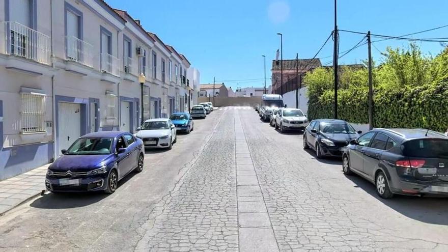 Fallece un hombre tras quedar atrapado entre dos camiones en Fuente del Maestre (Badajoz)