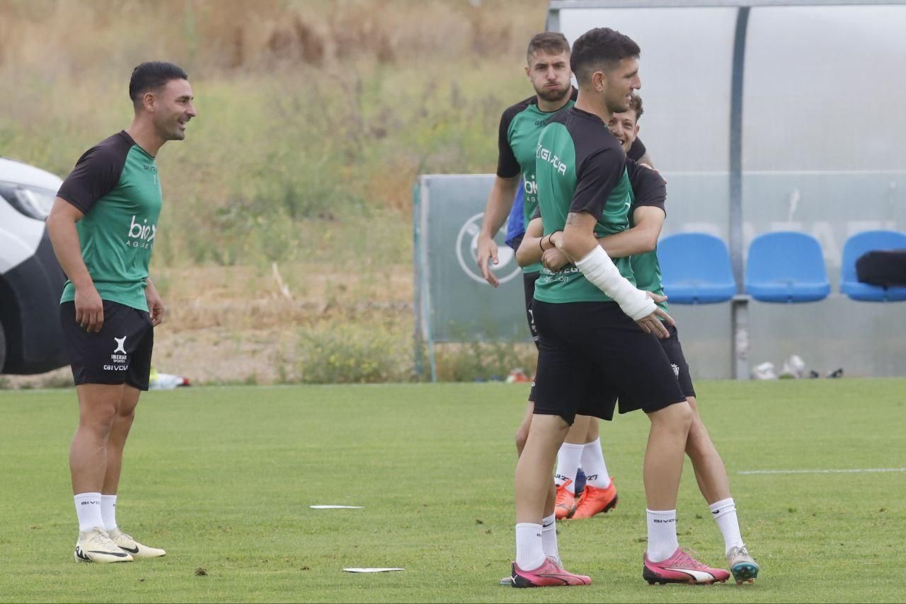 El Córdoba CF prepara el play off de ascenso a Segunda ante el Barcelona B