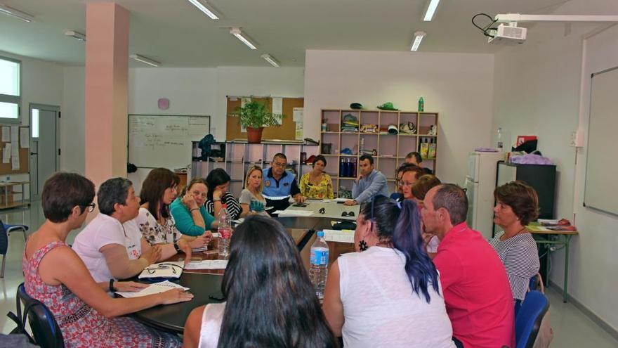 Reunión del Consejo Escolar Municipal.