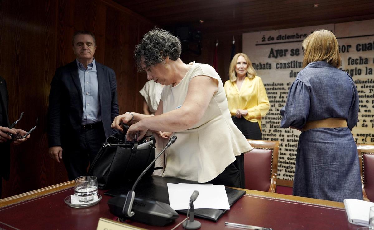 Gertrudis Alcázar, secretaria de Jose Luis Rodríguez Zapatero, en el Senado.