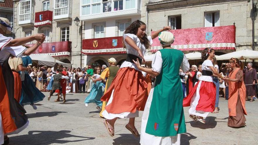 Cambados también tiene su fiesta de época