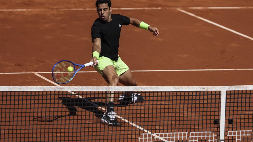 El mallorquín Jaume Munar se despide del cuadro individual del Godó al caer ante Khachanov
