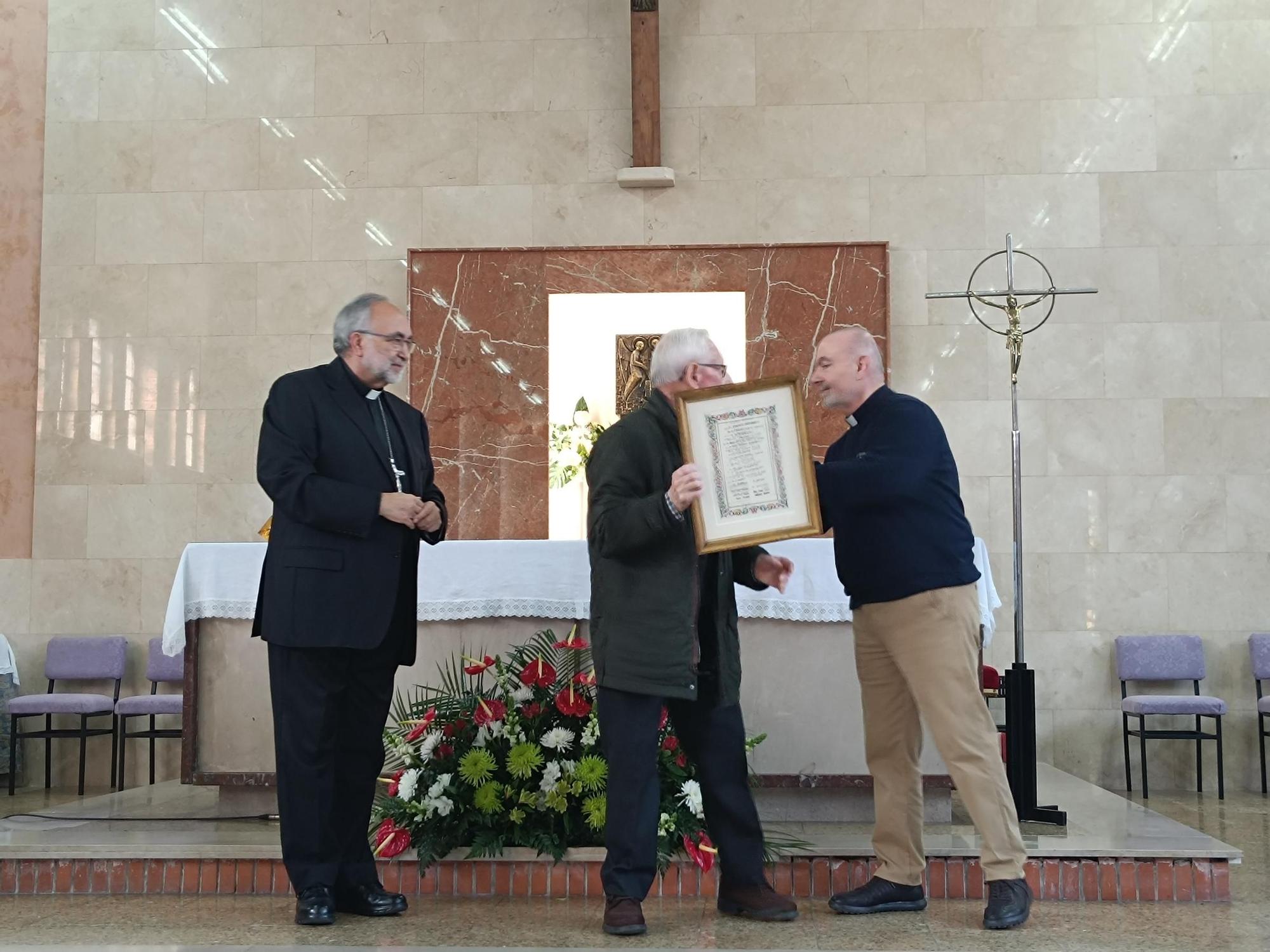 Jesús Sanz Montes entrega los premios "Liborio Colino" en Llanera