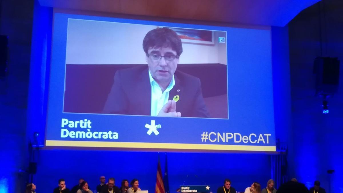 Carles Puigdemont, en su intervención, desde Bruselas, en el Consell Nacional del PdeCAT.