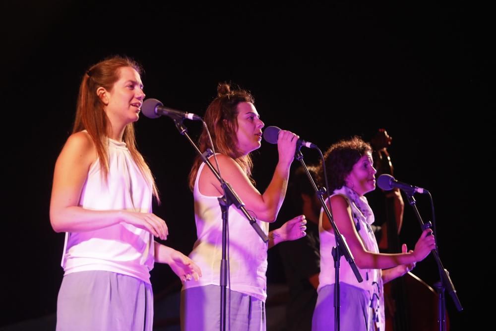 Les Anxovetes, a la Cantada d’Havaneres i Cançons de Taverna de Platja d’Aro